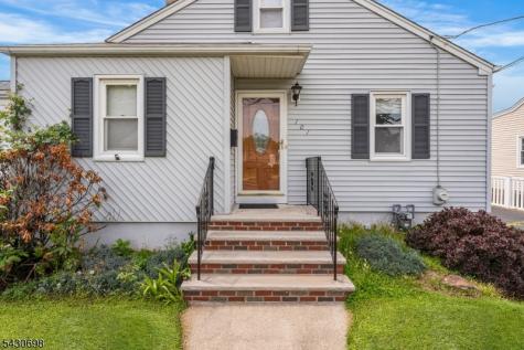 101 Westminster Place Saddle Brook NJ 07663