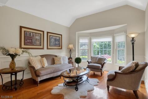 22 Mount Airy Road Bernardsville NJ 07924