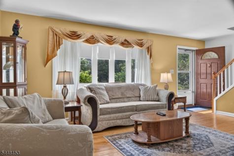 70 Hillview Avenue Franklin NJ 08823
