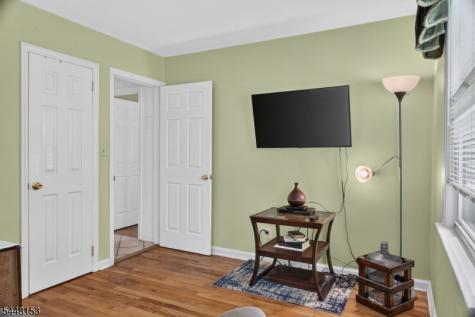 70 Hillview Avenue Franklin NJ 08823