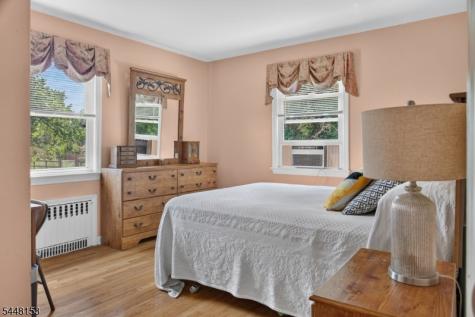70 Hillview Avenue Franklin NJ 08823