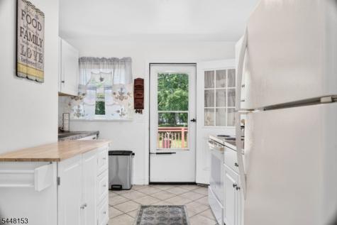 70 Hillview Avenue Franklin NJ 08823