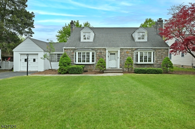 115 Center Street Pompton Lakes NJ 07442