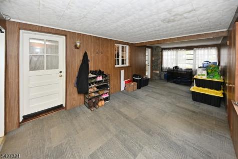 115 Center Street Pompton Lakes NJ 07442