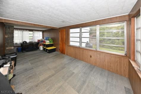 115 Center Street Pompton Lakes NJ 07442