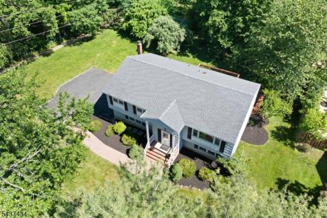 244 Malapardis Road Hanover NJ 07927
