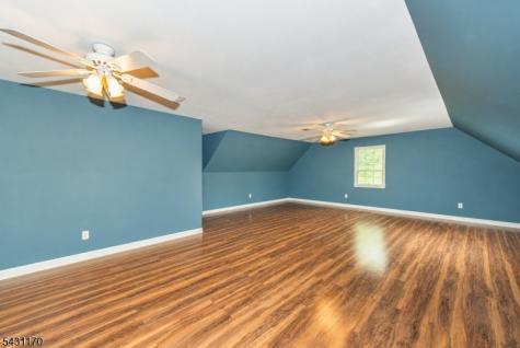 31 Richmond Hill Drive Sparta NJ 07871