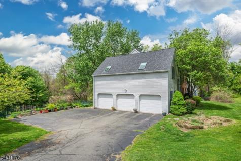 31 Richmond Hill Drive Sparta NJ 07871