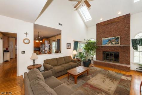 31 Richmond Hill Drive Sparta NJ 07871