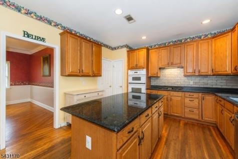 31 Richmond Hill Drive Sparta NJ 07871