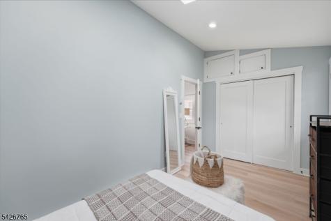 46 Wildwood Road Jefferson NJ 07438