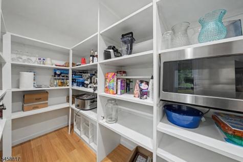 120 E Shawnee Trail Jefferson NJ 07849