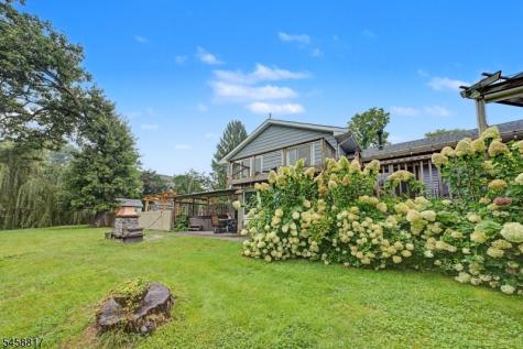 120 E Shawnee Trail Jefferson NJ 07849