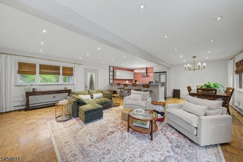 120 E Shawnee Trail Jefferson NJ 07849