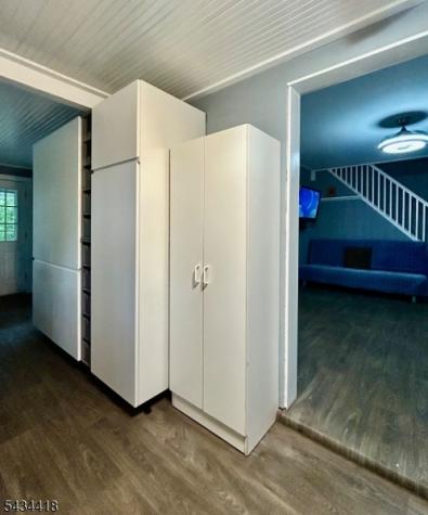 17 Highland Road Bloomingdale NJ 07403