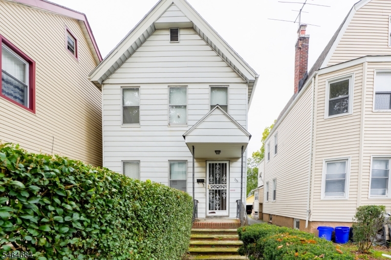 233 N Park Street East Orange NJ 07017