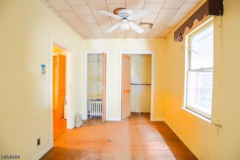 233 N Park Street East Orange NJ 07017