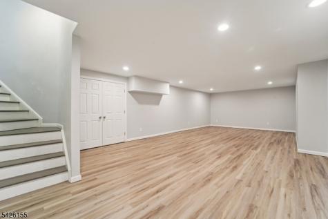 2 Harvest Lane Washington NJ 07853