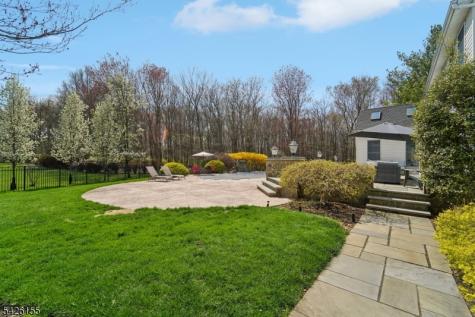 2 Harvest Lane Washington NJ 07853
