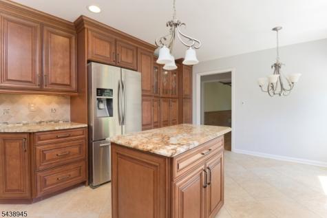 6 Dana Court South Brunswick NJ 08540