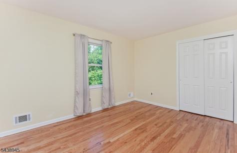 6 Dana Court South Brunswick NJ 08540