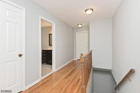 6 Dana Court South Brunswick NJ 08540