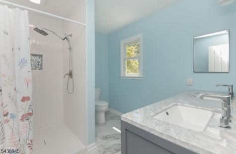 6 Dana Court South Brunswick NJ 08540