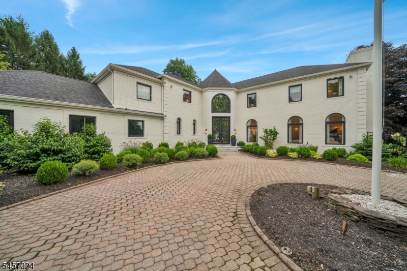 5 Abbington Way Mendham NJ 07945