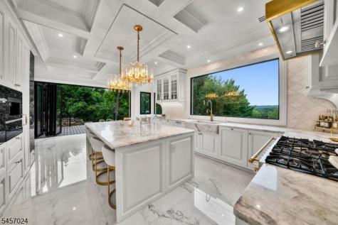 5 Abbington Way Mendham NJ 07945