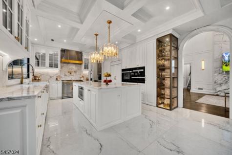 5 Abbington Way Mendham NJ 07945