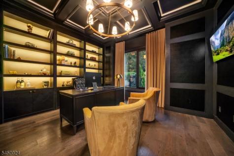 5 Abbington Way Mendham NJ 07945