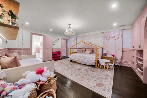 5 Abbington Way Mendham NJ 07945
