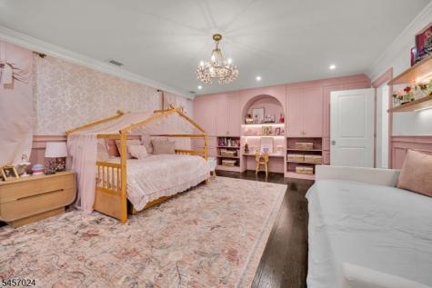 5 Abbington Way Mendham NJ 07945
