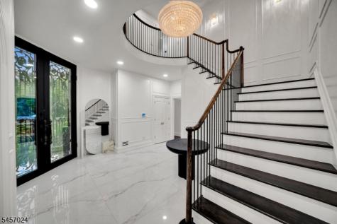 5 Abbington Way Mendham NJ 07945