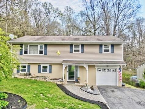51 Lounsberry Hollow Road Vernon NJ 07461