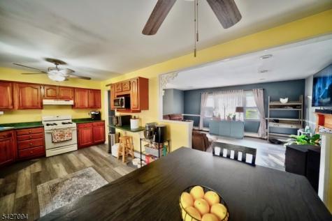 51 Lounsberry Hollow Road Vernon NJ 07461