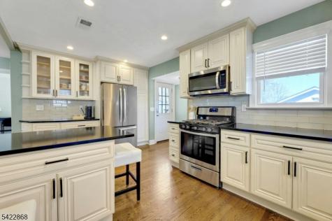28 Harper Terrace Cedar Grove NJ 07009