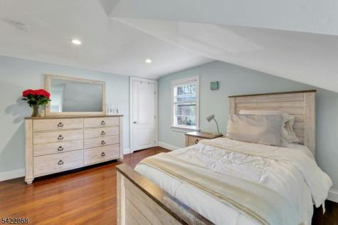 28 Harper Terrace Cedar Grove NJ 07009