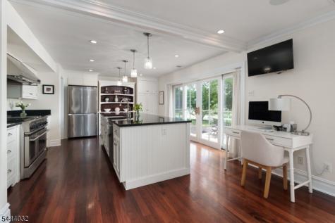 8 Flanders Valley Court Montgomery NJ 08558