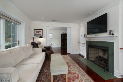 8 Flanders Valley Court Montgomery NJ 08558