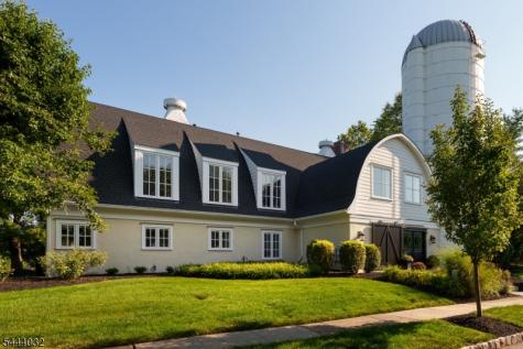 8 Flanders Valley Court Montgomery NJ 08558