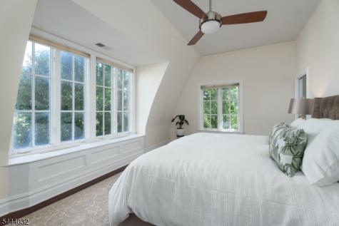 8 Flanders Valley Court Montgomery NJ 08558