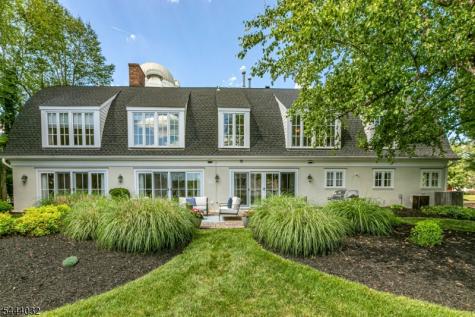 8 Flanders Valley Court Montgomery NJ 08558