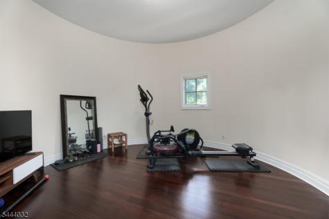 8 Flanders Valley Court Montgomery NJ 08558