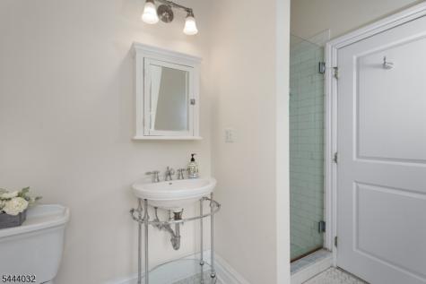 8 Flanders Valley Court Montgomery NJ 08558