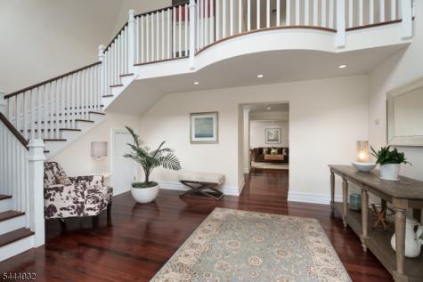 8 Flanders Valley Court Montgomery NJ 08558