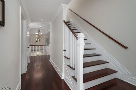 8 Flanders Valley Court Montgomery NJ 08558