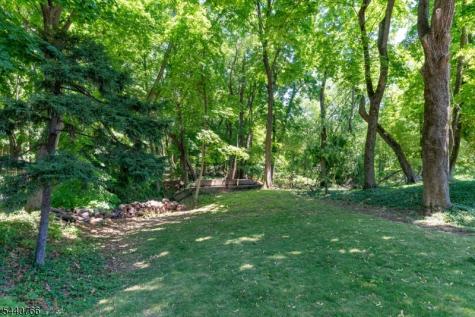 221 Lakeview Drive Ridgewood Village NJ 07450