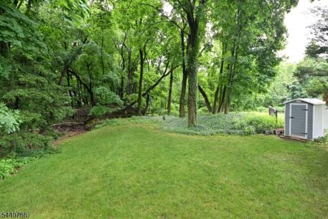 221 Lakeview Drive Ridgewood Village NJ 07450