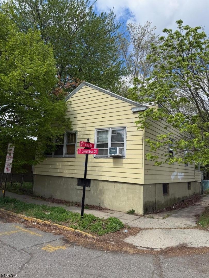 37 Columbus Street Bloomfield NJ 07003